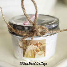 Load image into Gallery viewer, Soufflé des Fleurs

(&quot;Whipped Breath of Flowers&quot; Whipped soap
